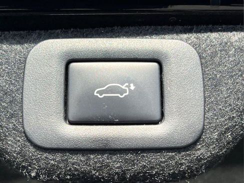 Certified 2024 Lexus ES 350 w/ Technology Package FWD image 16