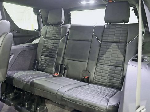 Used 2024 Cadillac Escalade V AWD/4WD image 37