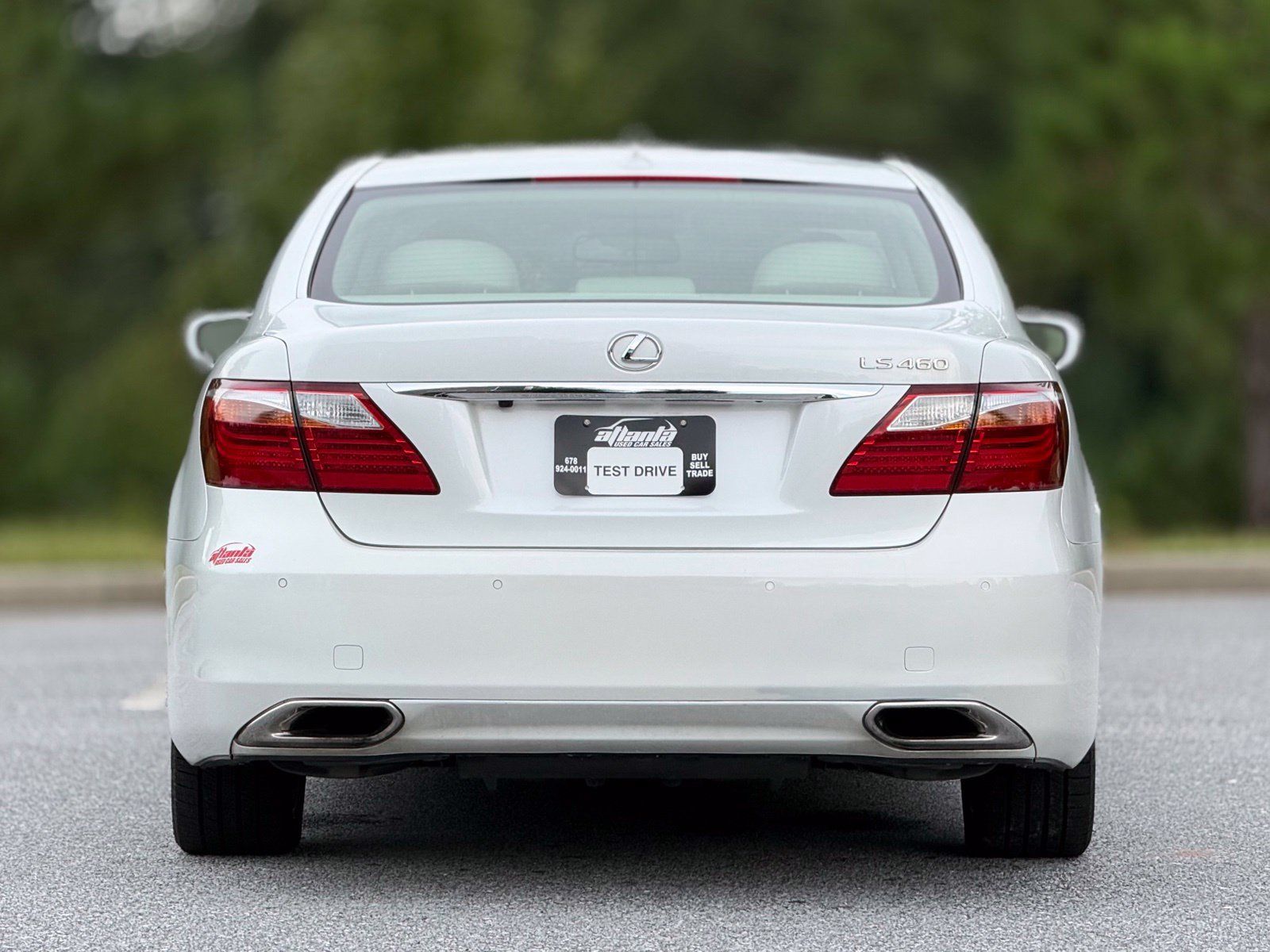 Used 2011 Lexus LS 460 w/ Comfort Pkg RWD image 6