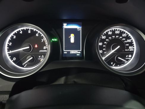 Used 2023 Toyota Camry LE w/ Convenience Package FWD image 12
