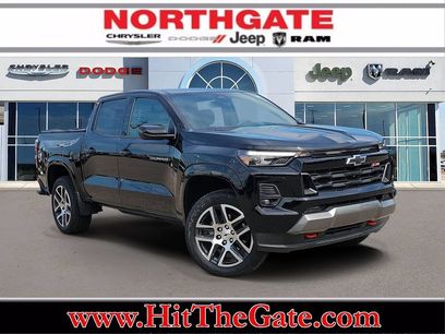 Used 2024 Chevrolet Colorado Z71 w/ Z71 Convenience Package 2