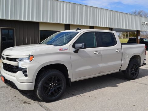 New 2026 Chevrolet Silverado 1500 RST AWD/4WD image 1