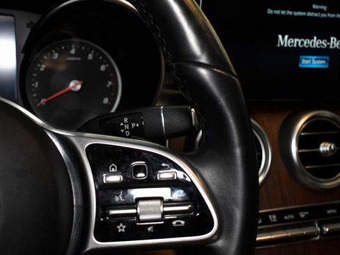 Used 2020 Mercedes-Benz GLC 300 GLC 300 image 29