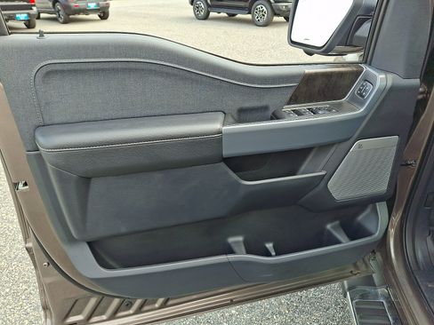 Used 2023 Ford F150 Lariat w/ Equipment Group 502A High AWD/4WD image 13