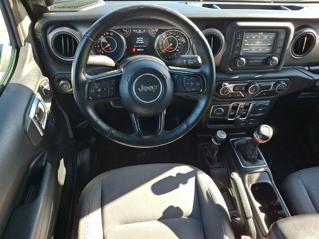 Used 2018 Jeep Wrangler Unlimited Sport S AWD/4WD image 11