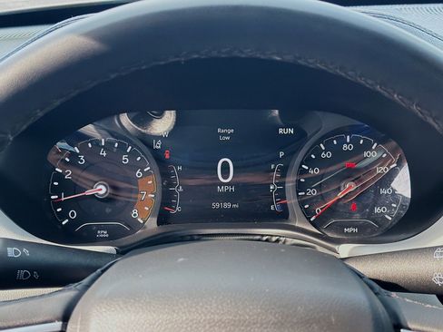 Used 2024 Jeep Compass Limited image 11