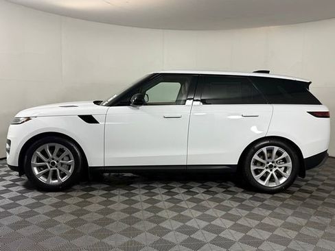 New 2026 Land Rover Range Rover Sport SE image 3