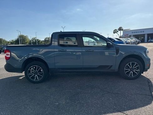 Used 2022 Ford Maverick Lariat w/ Lariat Luxury Package FWD image 4
