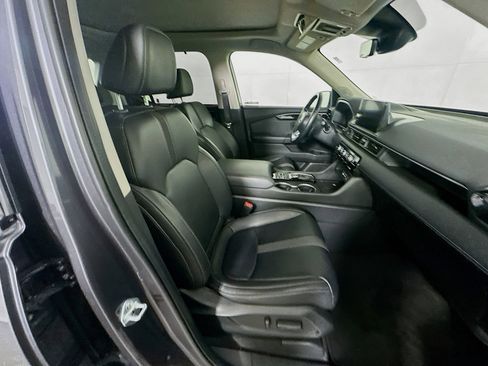 Used 2023 Honda Pilot Touring image 33