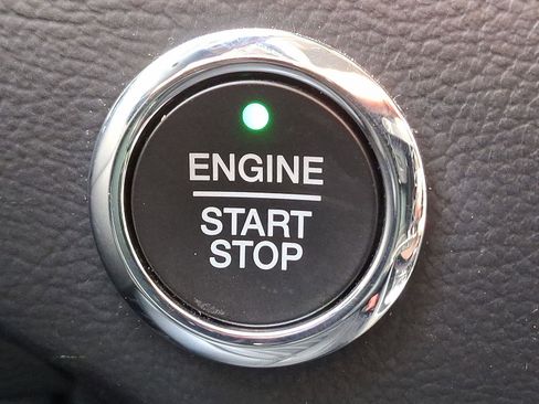 Used 2020 Ford Edge SEL w/ Convenience Package image 21