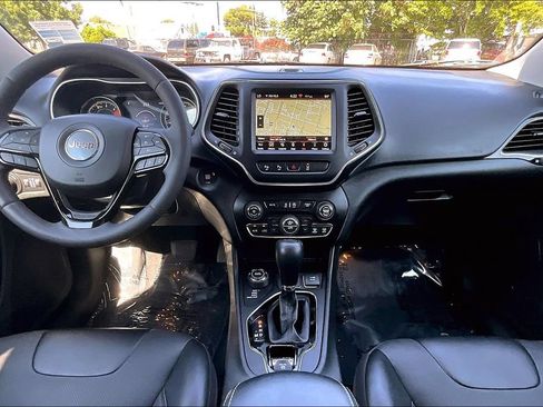 Used 2023 Jeep Cherokee Altitude Lux AWD/4WD image 16
