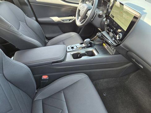Used 2025 Lexus NX 350 AWD w/ Cold Area Package image 17