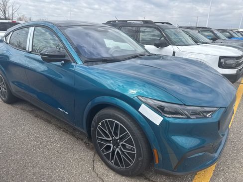 New 2026 Ford Mustang Mach-E Premium image 11