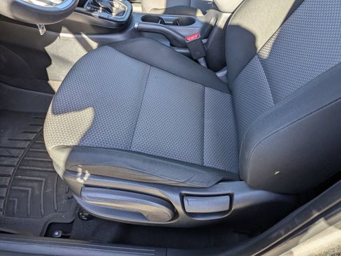 Used 2022 Kia Soul LX w/ Technology Package FWD image 13