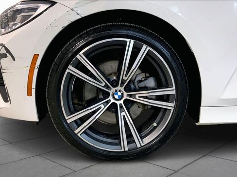Used 2019 BMW 330i xDrive Sedan w/ Convenience Package image 10