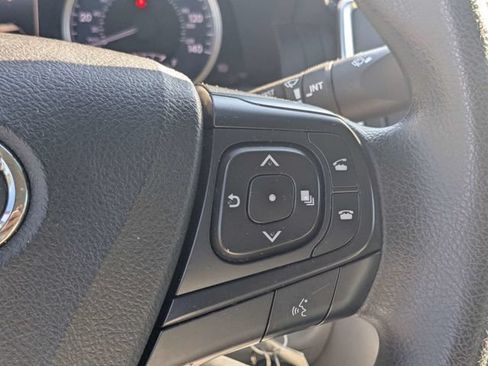 Used 2015 Toyota Camry LE FWD image 23