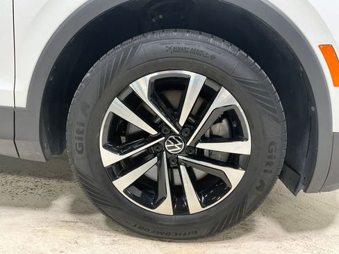 Used 2024 Volkswagen Tiguan S FWD image 9