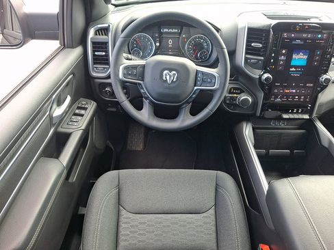 Used 2025 RAM 1500 Big Horn AWD/4WD image 11
