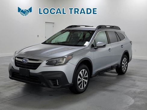 Used 2022 Subaru Outback Premium AWD/4WD image 4