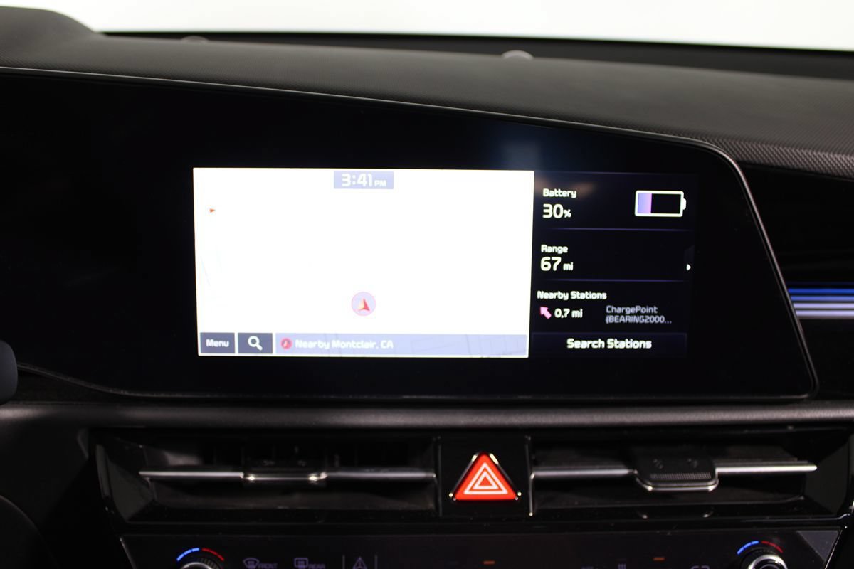 Used 2024 Kia Niro Wind FWD image 13