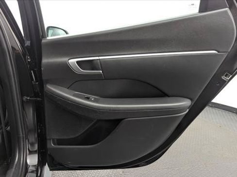 Used 2025 Hyundai Sonata SEL FWD image 21
