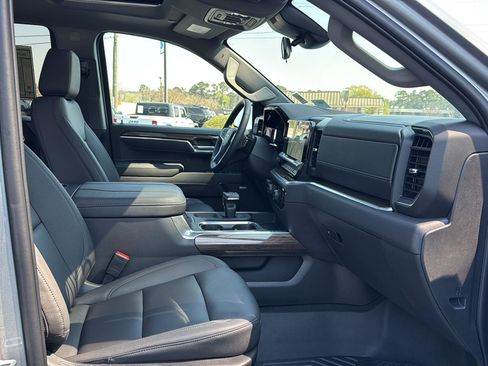 Used 2025 Chevrolet Silverado 1500 RST w/ RST All Star Premium Package image 10