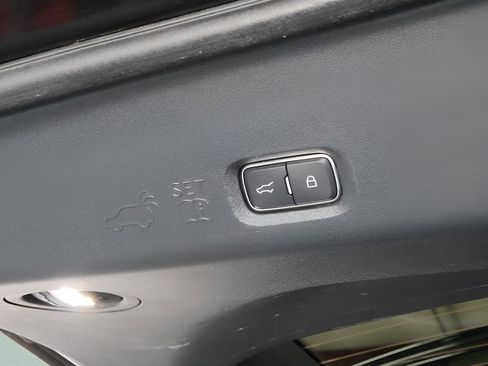 Used 2025 Ford Expedition Max Active AWD/4WD image 34