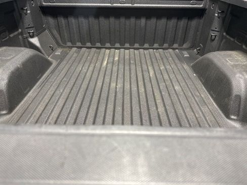 Used 2024 Chevrolet Silverado 1500 LT Trail Boss w/ Convenience Package II AWD/4WD image 8