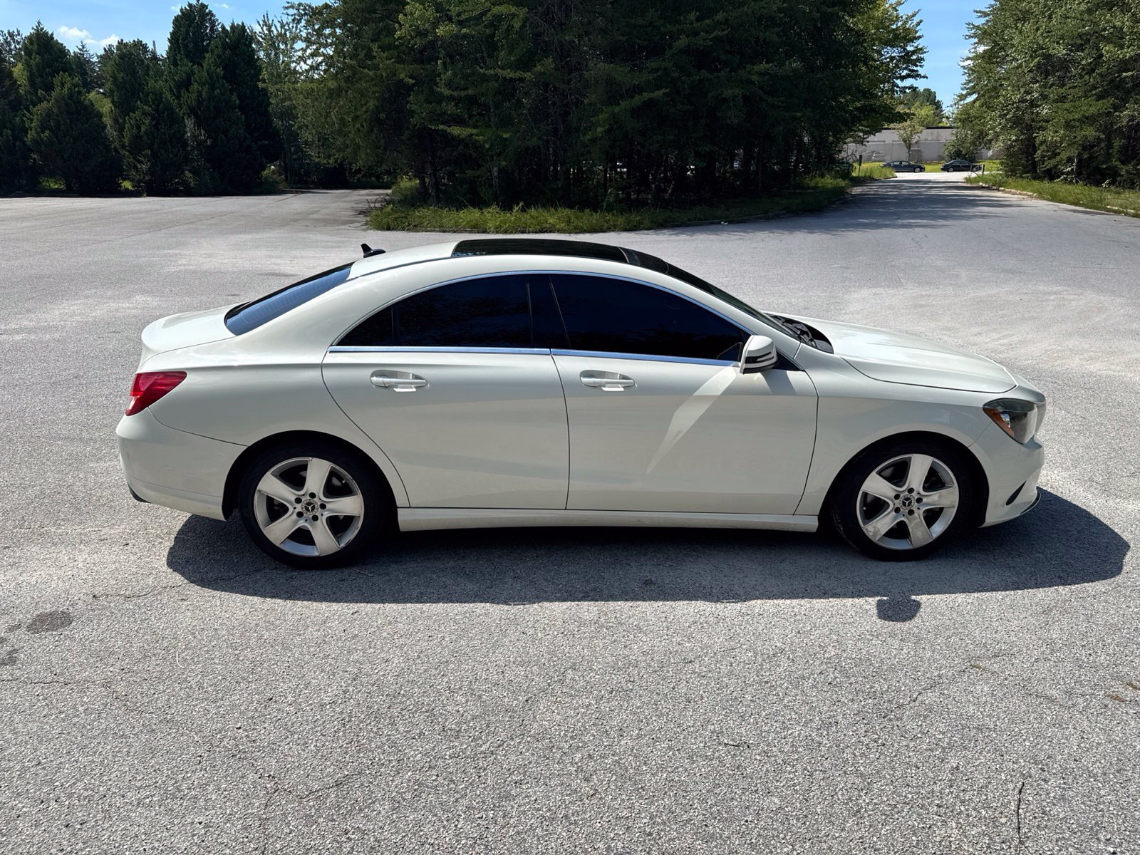 Used 2018 Mercedes-Benz CLA 250 image 5