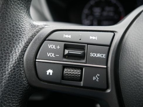 Certified 2024 Honda HR-V LX image 31