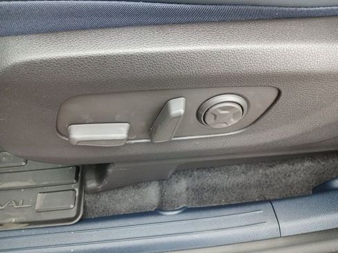 New 2026 Kia Carnival SX image 12