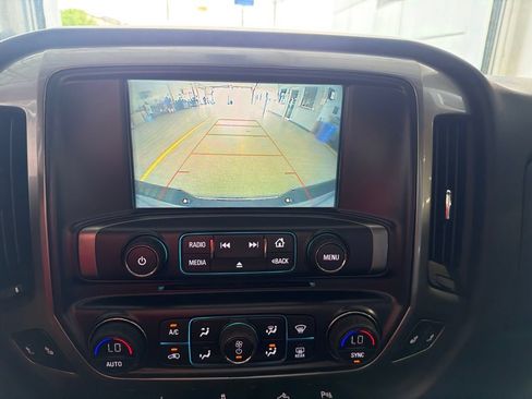 Used 2018 Chevrolet Silverado 1500 LT w/ All Star Edition AWD/4WD image 11