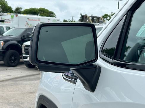 Used 2020 GMC Sierra 1500 AT4 w/ AT4 Premium Package image 18