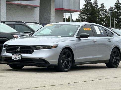 Used 2023 Honda Accord Sport image 7