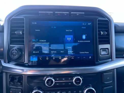 Used 2021 Ford F150 Lariat w/ FX4 Off-Road Package AWD/4WD image 16