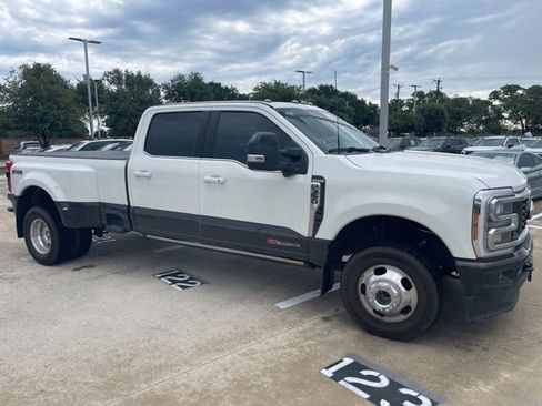 Used 2025 Ford F350 King Ranch AWD/4WD image 1