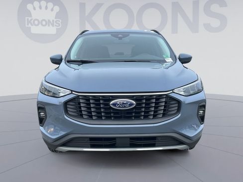 Used 2025 Ford Escape SE FWD image 11