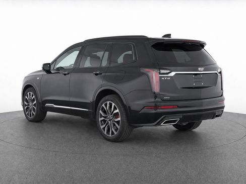 Used 2024 Cadillac XT6 Sport AWD/4WD image 3