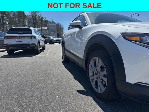 Used 2023 MAZDA CX-30 AWD 2.5 S w/ Select Package image 4