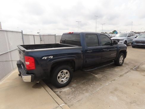 Used 2011 Chevrolet Silverado 1500 LT w/ All-Star Edition AWD/4WD image 11