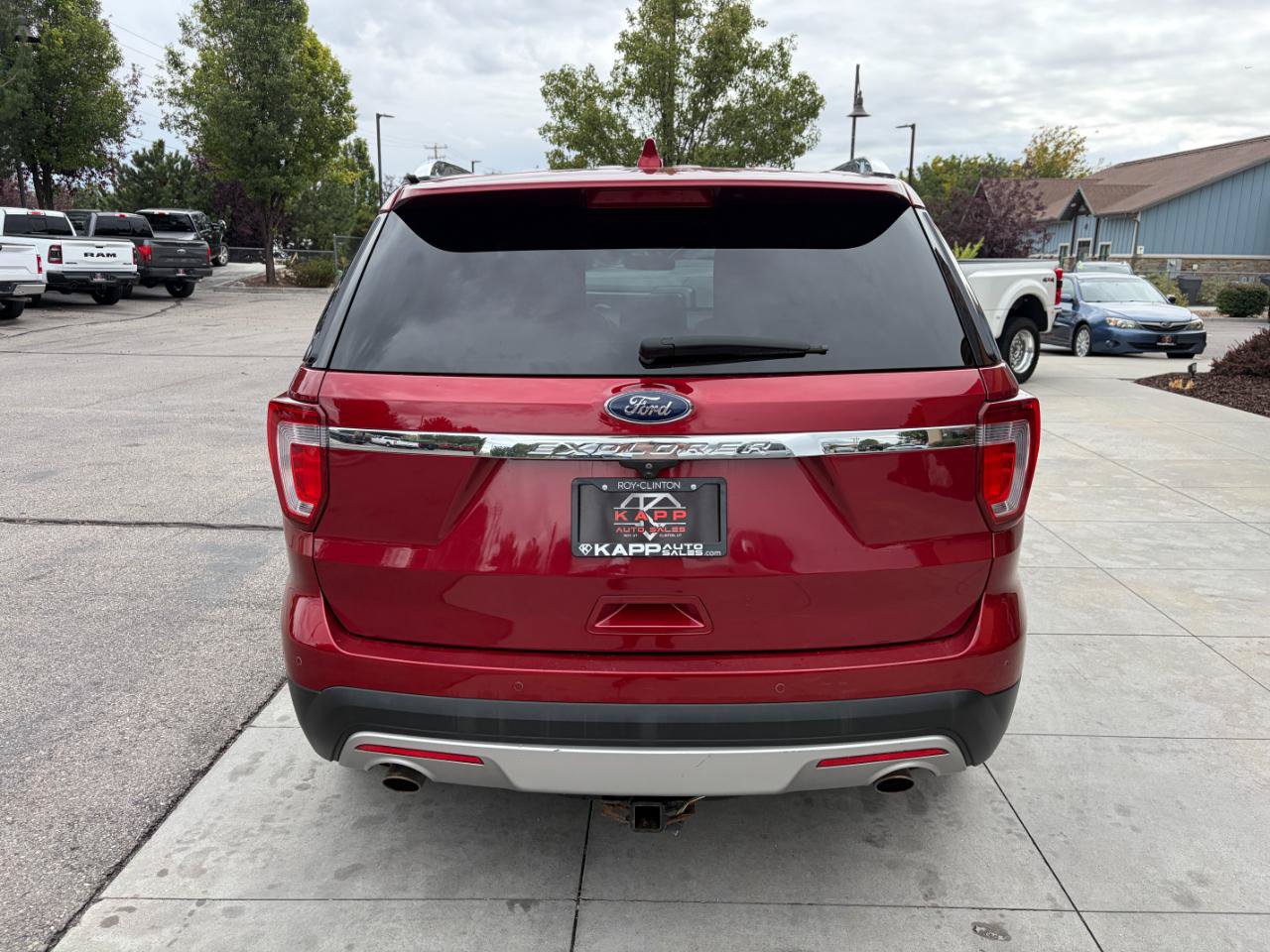 Used 2017 Ford Explorer Limited AWD/4WD image 11