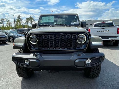 New 2025 Jeep Gladiator Willys image 37