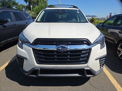 Used 2023 Subaru Ascent Limited w/ Technology Package AWD/4WD image 2