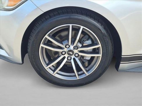 Used 2016 Ford Mustang Premium w/ Equipment Group 201A RWD image 21