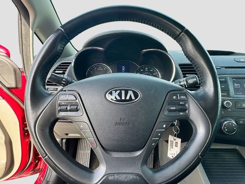 Used 2014 Kia Forte EX image 10