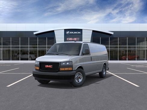 New 2025 GMC Savana 2500 RWD image 24