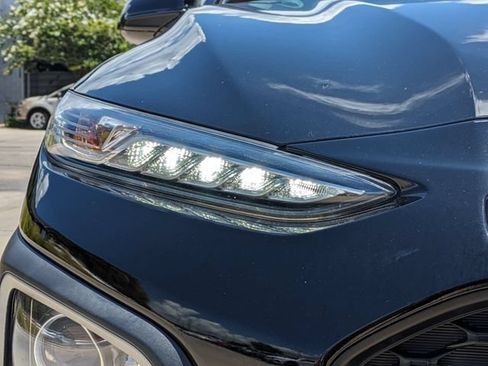 Used 2020 Hyundai Kona SEL Plus FWD image 11