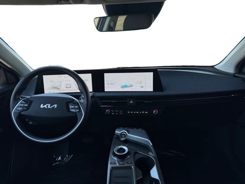 Used 2023 Kia EV6 Wind RWD image 10