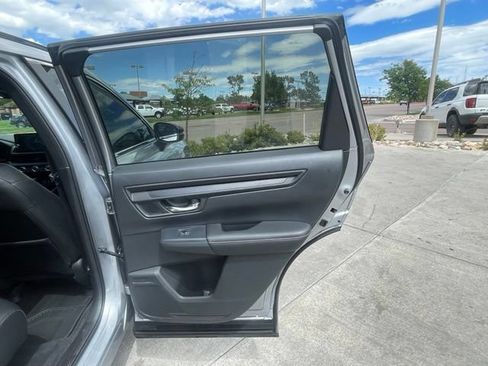 Used 2025 Honda CR-V Sport-L image 29
