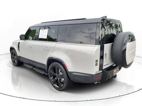 Used 2026 Land Rover Defender 130 S AWD/4WD image 3